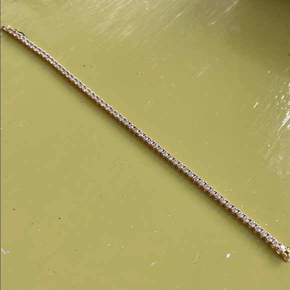 Elegant Gold and Silver Tennis Bracelet